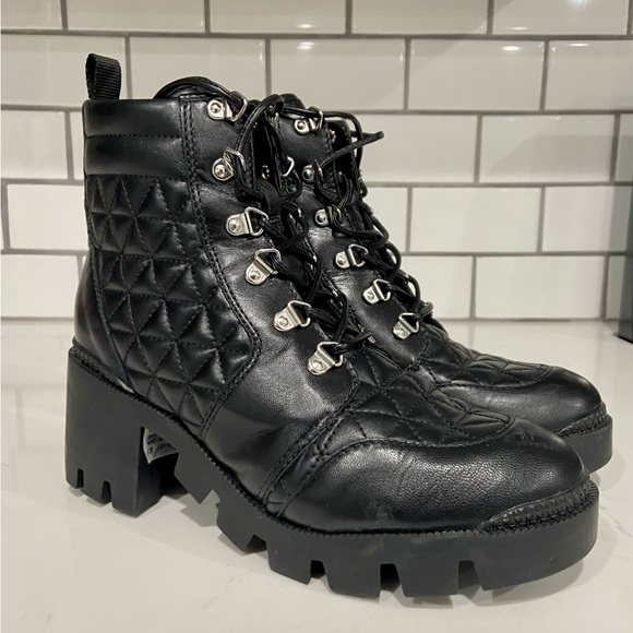Schutz Cory Black Leather Quilted Women’s Combat Boots Size 6.5 New - Picture 1 of 9